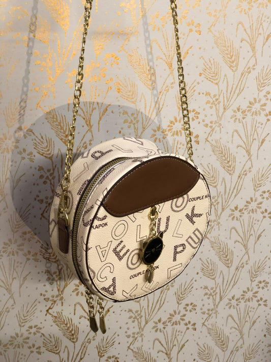 Round Crossbody Handbag for Women β Stylish PU Leather Bag with Cute Cat Keychain