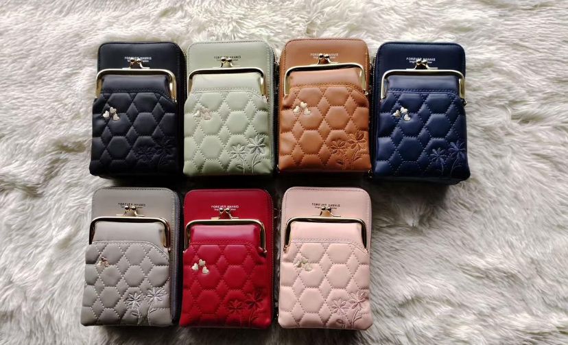 Elegant Women's Clutch – Compact Blue Crossbody Handbag with Gold Zipper & Stylish Design